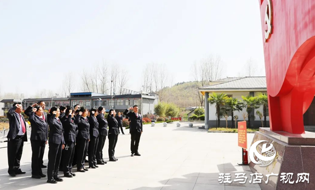 驛城區(qū)人民檢察院開展“我們的節(jié)日·清明”主題活動(dòng)