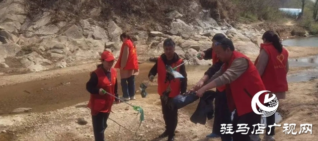 駐馬店市文化市場綜合行政執(zhí)法支隊(duì)開展文明實(shí)踐鄉(xiāng)村行活動