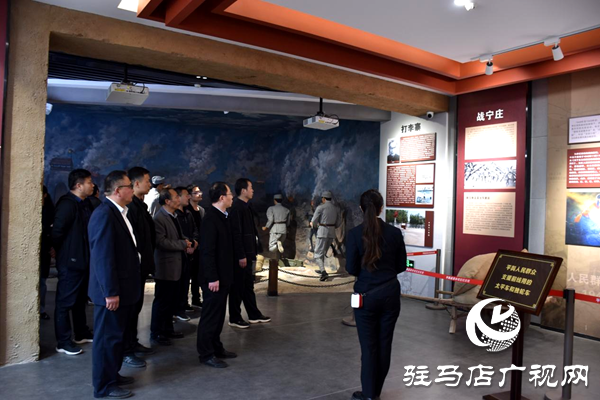 平輿縣盛舉2025年“清明祭英烈”活動(dòng)：傳承紅色基因 開啟嶄新征程