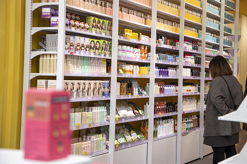 30批次化妝品不合規(guī)！這份超實用避坑指南請查收