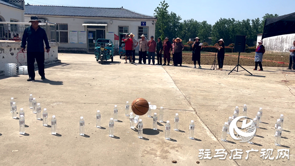 以孝善與活力為筆，繪就鄉(xiāng)村新畫卷 ——專訪平輿縣萬金店鄉(xiāng)土店村支部書記李新立