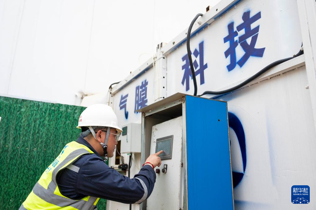 探訪我國首批五座9000噸級氣膜糧倉