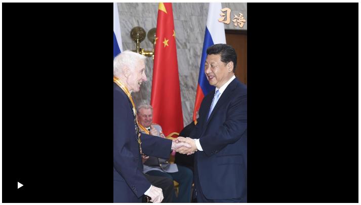 習(xí)語丨“老戰(zhàn)士們的錚錚鐵骨和堅(jiān)毅神情我至今難忘”