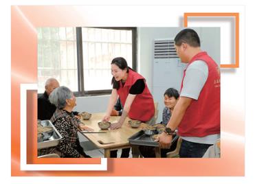 “讓青春扎根大地接上地氣”（鄉(xiāng)村全面振興中的青春力量）