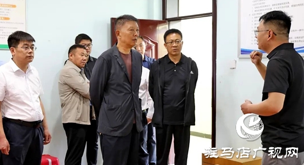  平輿縣政協(xié)社會福利和社會保障界別委員開展“正作風(fēng) 樹形象 強化保障促發(fā)展”讀書活動