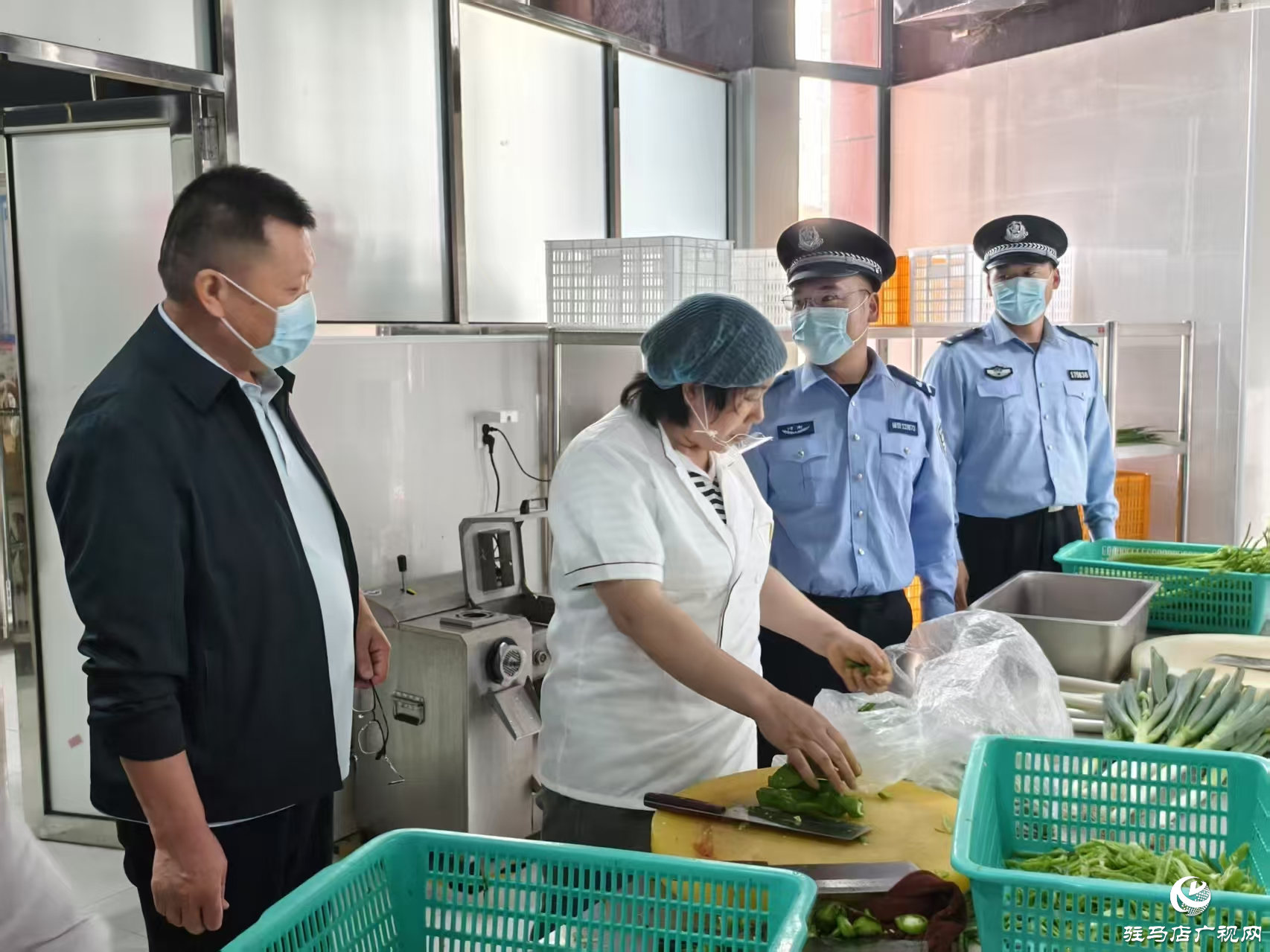 駐馬店市公安局示范區(qū)分局 :多措并舉守護(hù)校園食品安全