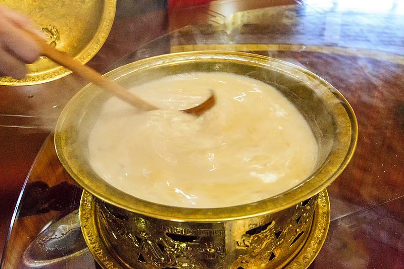 奶茶真的最好在2小時(shí)內(nèi)喝完！否則……