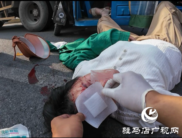 老人車禍重傷命懸一線 紅十字救護員街頭專業(yè)施救搶回生機