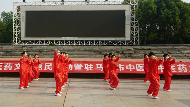 璀璨中醫(yī)藥，夜市綻芳華——2025“百市千縣”中醫(yī)藥文化惠民活動(dòng)暨駐馬店市中醫(yī)院中醫(yī)藥文化夜市盛宴開啟
