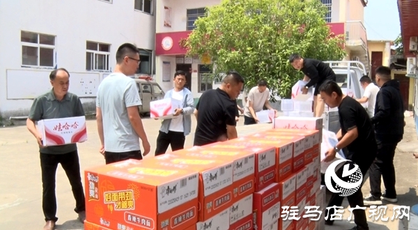 平輿縣政協(xié)委員蔡彥偉：捐贈(zèng)愛(ài)心物資 助力“三夏”生產(chǎn)   