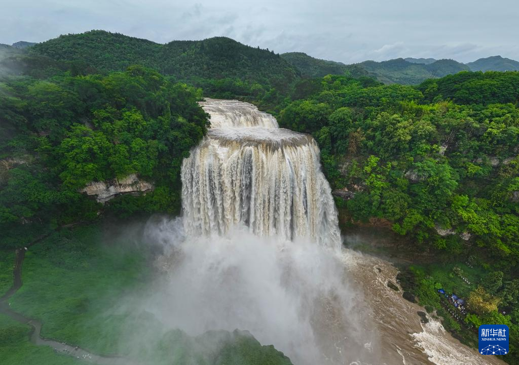 雨后黃果樹瀑布