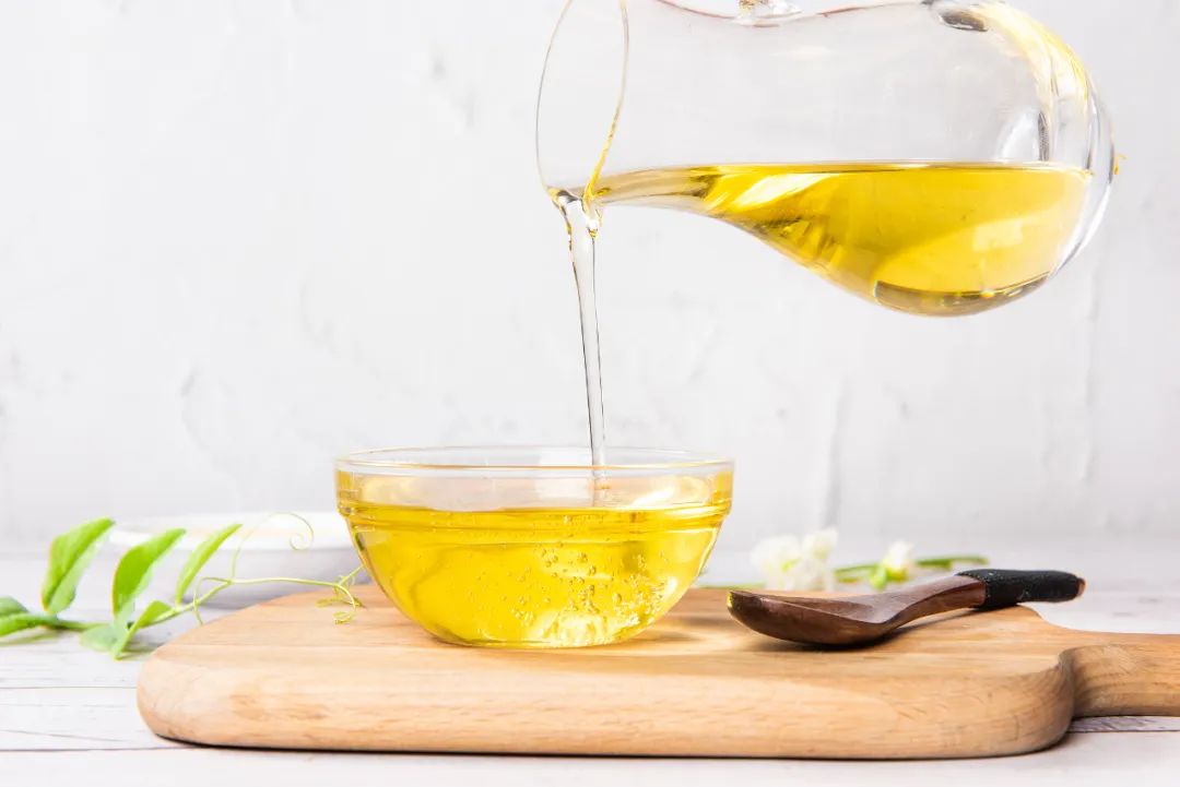 換一下食用油，心血管變好！一表梳理如何選油