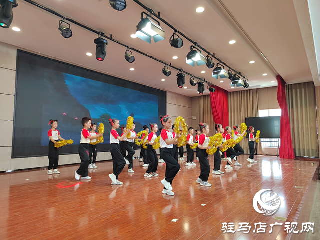 駐馬店市第二十四小學(xué)開源校區(qū)：文化節(jié)里過“六一” 社團(tuán)展演秀風(fēng)采