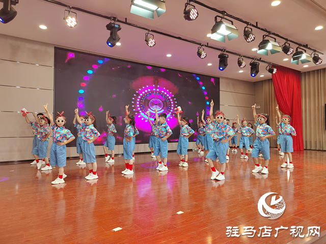 駐馬店市第二十四小學(xué)開源校區(qū)：文化節(jié)里過“六一” 社團(tuán)展演秀風(fēng)采