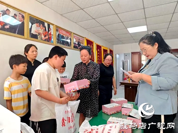 愛心潤童心 真情暖六一 ——中國好人越玉環(huán)攜手愛心人士慰問射橋鎮(zhèn)第一小學(xué)貧困兒童