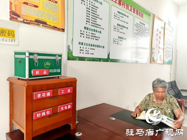 平輿縣萬金店鎮(zhèn)：農(nóng)家書屋點(diǎn)亮文明新風(fēng)