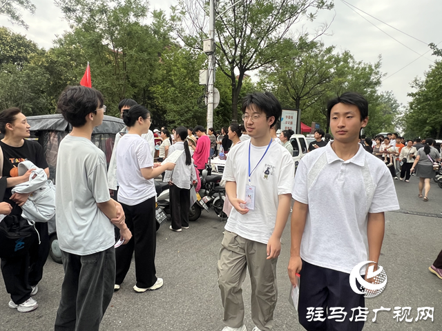 高考第一天：家長的祝福與期待 為學子點亮追夢路