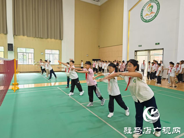 “揮汗展英姿 考核促成長”駐馬店市第三十三小學開展體育課驗收活動 ???????