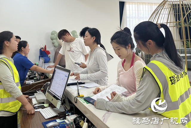 準大學(xué)生掀起暑期學(xué)車熱 駕校優(yōu)化服務(wù)升級學(xué)車體驗
