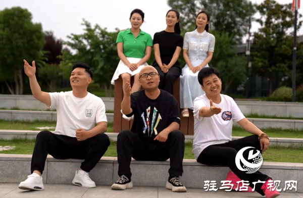 平輿原創(chuàng)歌曲《畢業(yè)季》2025高考首日經(jīng)《駐馬店廣視網(wǎng)》火遍網(wǎng)絡