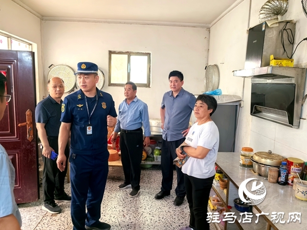 平輿縣民政局聯(lián)合縣消防大隊開展養(yǎng)老服務機構 消防安全檢查