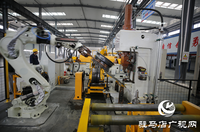 驛城區(qū)：中集華駿出口業(yè)務(wù)提速 訂單金額超1.4億元