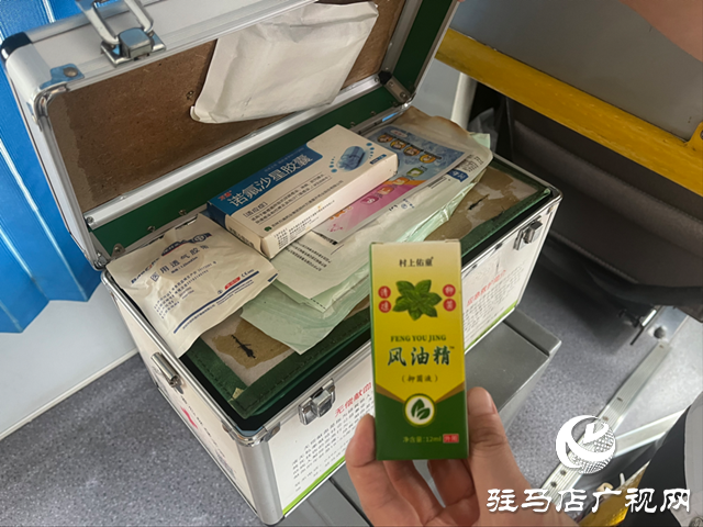 從車廂到考場(chǎng) 駐馬店市公交公司暖心護(hù)航中考學(xué)子