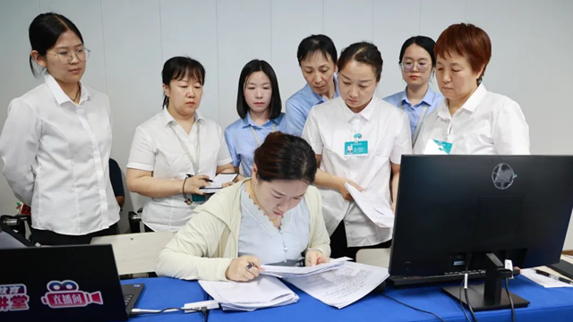  駐馬店市中心醫(yī)院迎接省消除艾梅乙母嬰傳播工作質(zhì)量評估