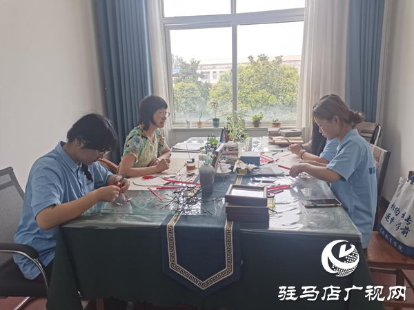 非遺之光，薪火相傳——駐馬店幼專(zhuān)學(xué)前教育學(xué)院暑期“三下鄉(xiāng)”社會(huì)實(shí)踐活動(dòng)紀(jì)實(shí)