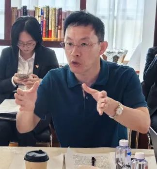 　　中國旅游景區(qū)協(xié)會研討“小而美”場景煥新工作 破解文旅轉(zhuǎn)型困局