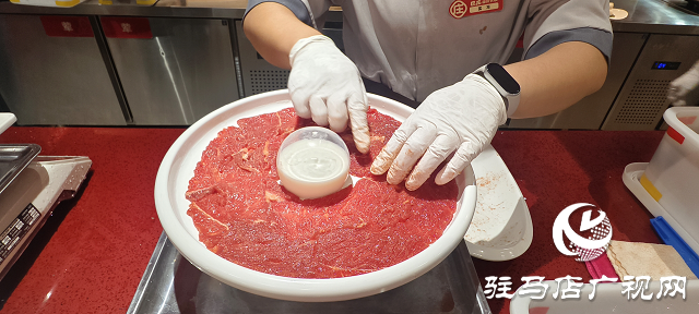  遂平二店巴莊火鍋盛大開(kāi)業(yè)，秘制菌湯鍋底成生日歡聚新選擇