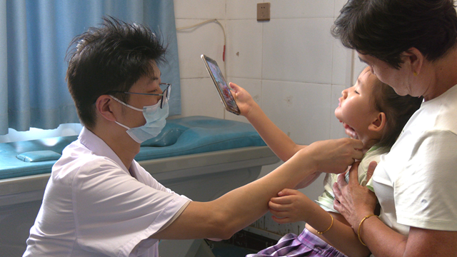 銀針載仁心，堅(jiān)守暖鄉(xiāng)鄰&mdash;&mdash;翁昆鵬的基層中醫(yī)大愛之路