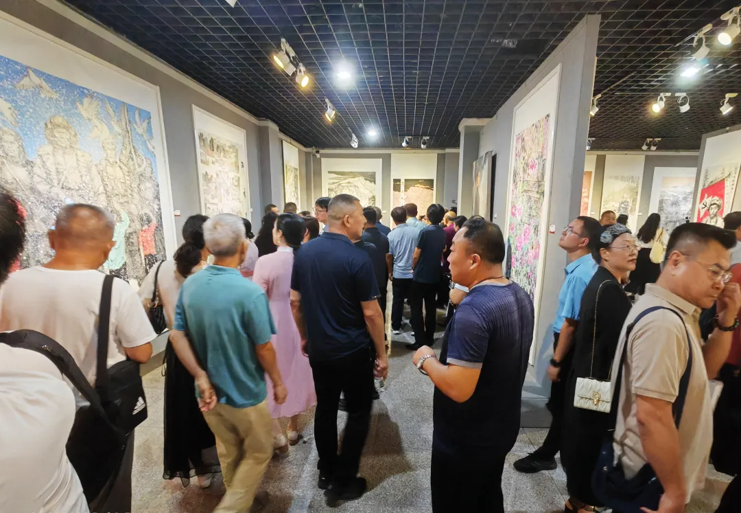 【展訊】紀(jì)念抗戰(zhàn)勝利80周年、楊靖宇將軍誕辰120周年美術(shù)書法攝影藝術(shù)展開幕
