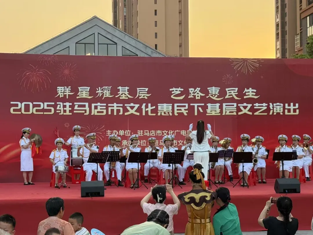 【惠民演出】夏夜璀璨樂不停，文化盛宴暖民心！