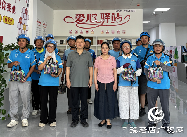  示范區(qū)總工會(huì)：開展“工會(huì)送清涼，防暑保安康”主題活動(dòng)