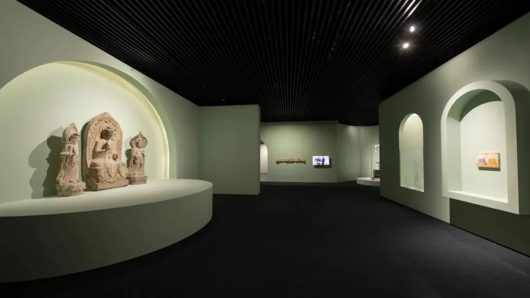 古文明大展上?！皥F(tuán)建”，每個(gè)都想去→