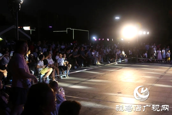 平輿縣舉行紀(jì)念建軍98周年暨抗戰(zhàn)勝利80周年主題晚會