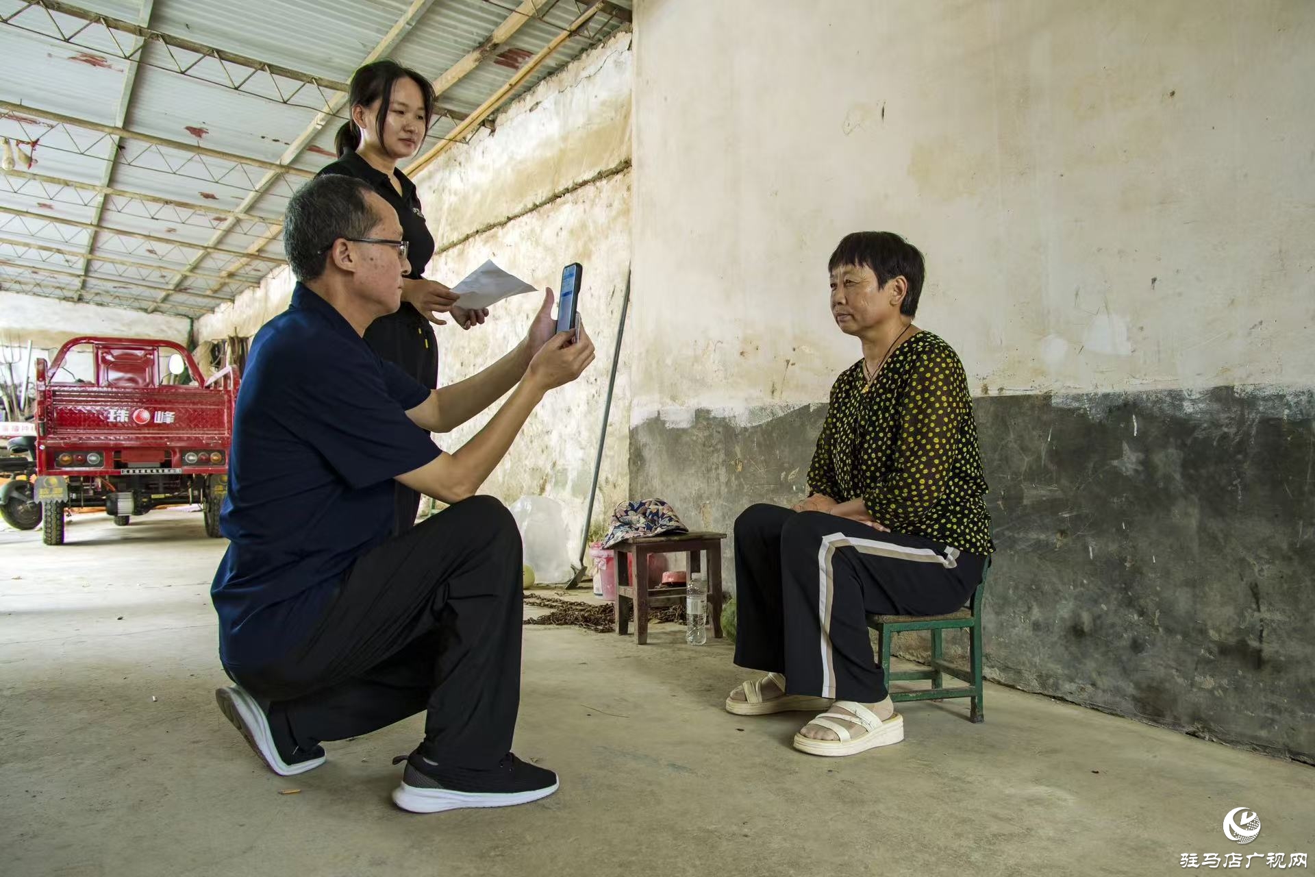 正陽(yáng)縣清源街道：上門認(rèn)證暖人心?服務(wù)群眾零距離
