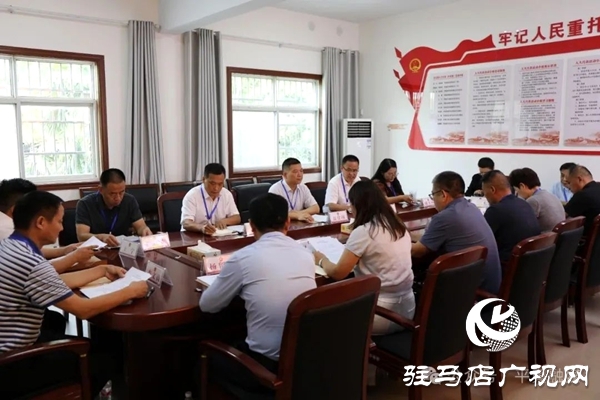 駐平市人大代表視察平輿縣醫(yī)養(yǎng)結合工作