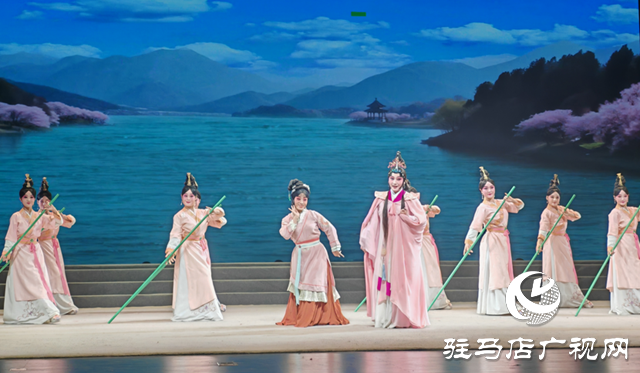 豫劇《許穆夫人》獲滿堂彩 黃河戲劇節(jié)確山場(chǎng)次好戲連臺(tái)