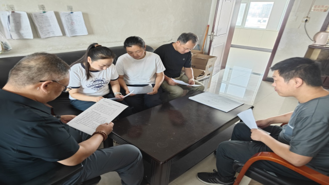 國網(wǎng)汝南縣供電公司：信通班開展安全學(xué)習(xí)?