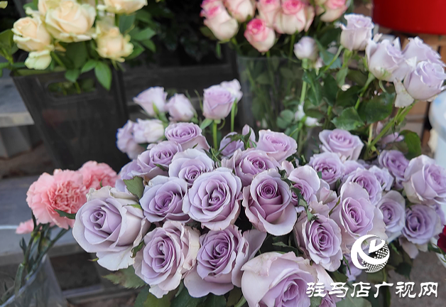 七夕浪漫經(jīng)濟(jì)升溫 掀起&ldquo;儀式感消費(fèi)&rdquo;熱潮