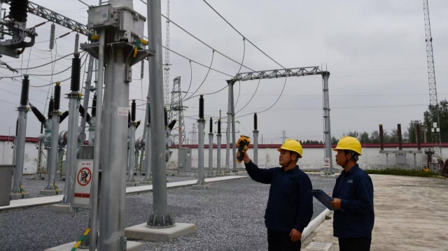 國網確山縣供電公司：開展雨天巡檢排查 筑牢電力“安全防線”