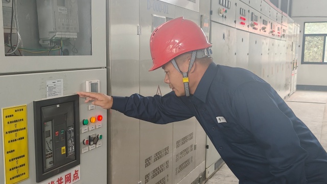 國網(wǎng)新蔡縣供電公司：“安全+服務(wù)”雙送進(jìn)企業(yè) 賦能企業(yè)安全生產(chǎn)