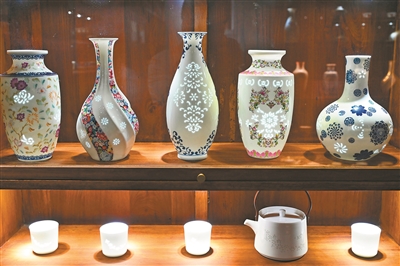 泥土與火焰書(shū)寫(xiě)制瓷進(jìn)化史