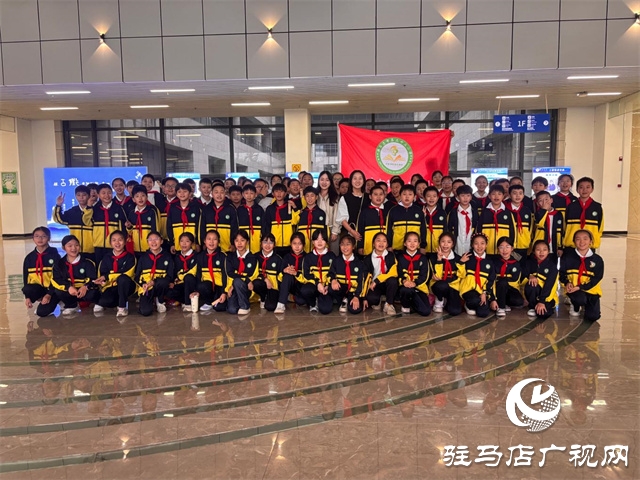  聚焦科普制造 感受科技魅力---- 第三十三小學參觀黃淮學院工程技術中心研學活動