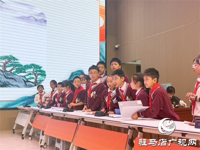  詩(shī)韻滿校園 師生共傳承