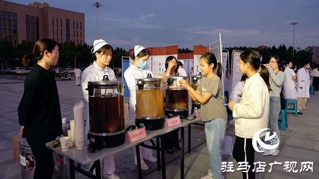 新蔡縣舉行第二屆中醫(yī)藥文化夜市