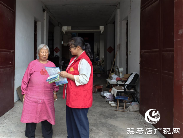 經(jīng)濟開發(fā)區(qū)賈莊居委會開展殯葬惠民政策宣傳活動