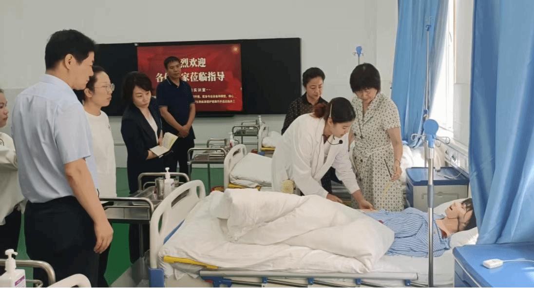 河南省衛(wèi)生健康委員會專家組對駐馬店職業(yè)技術(shù)學(xué)院新增專業(yè)進行現(xiàn)場評審